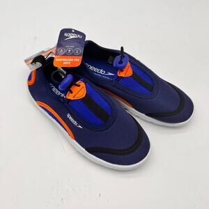 Speedo Junior surfwalker Pro  Kids Size small 13-1 slip on